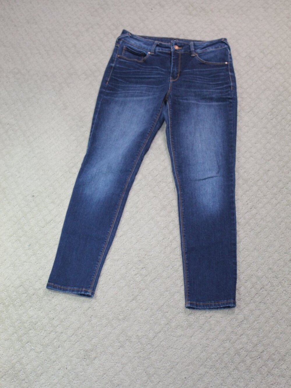 Sound Style Jamie Skinny Slim & Sleek Size 8 Mid Rise Dark Blue Jeans